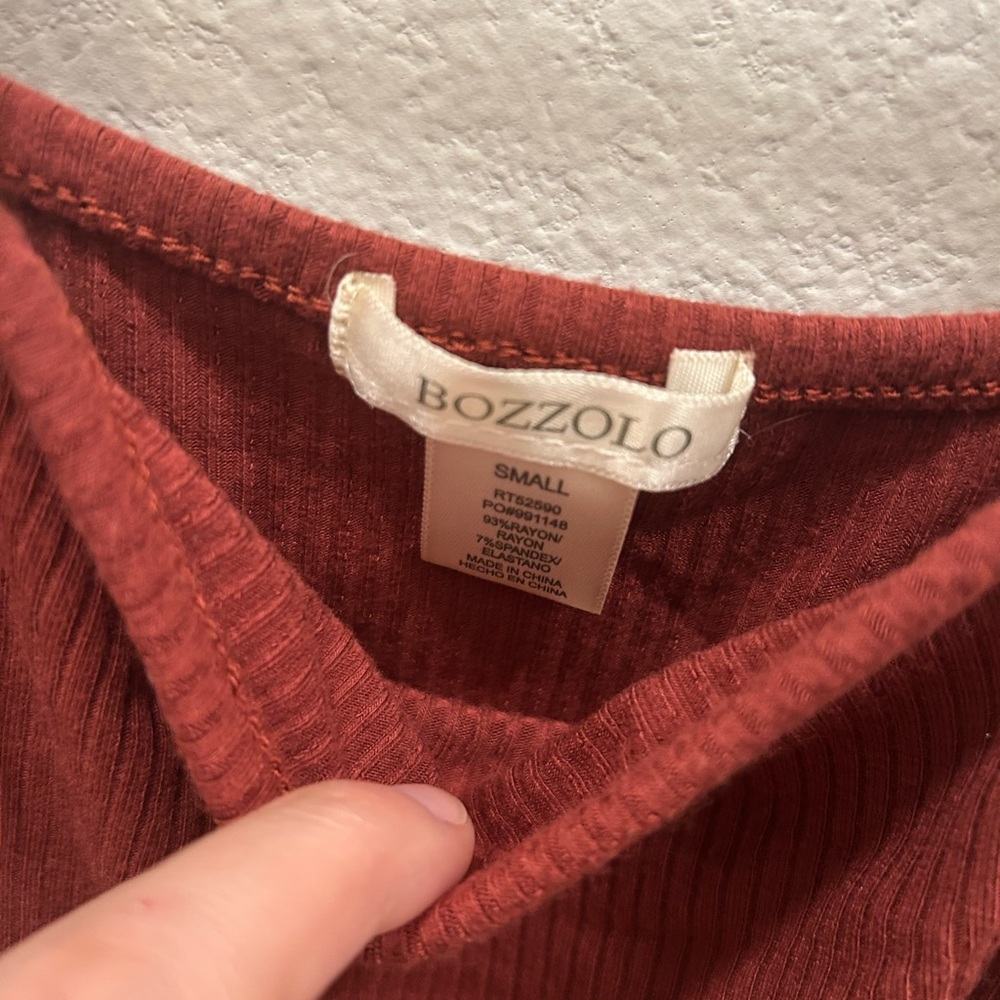 Rust Ribbed Women’s Top - Picture 3 of 3
